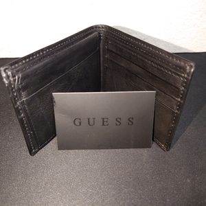 NEW Guess bifold wallet